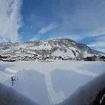 בית נופש In Near Slopes *