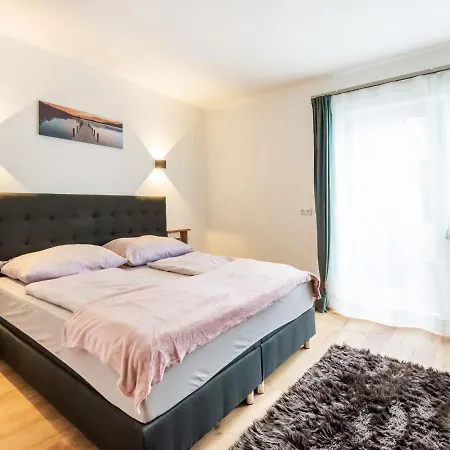 Near Kaprun Zell Am Holiday home