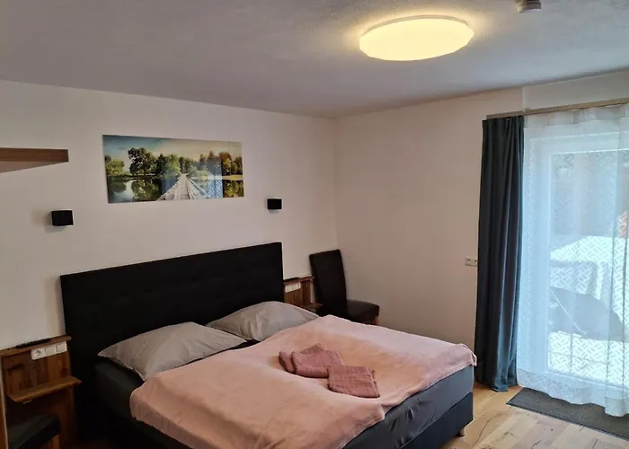 In Near Slopes Stuhlfelden